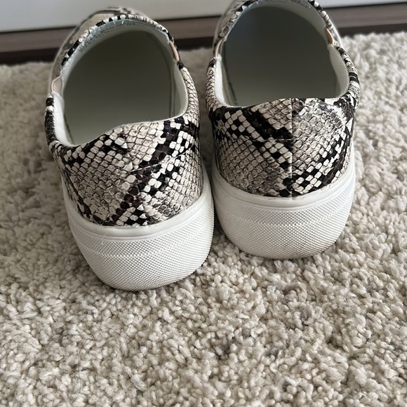 Coconuts by Matisse Harry slip on Sneaker Espadrille  Size 6 1/2 - Picture 4 of 7